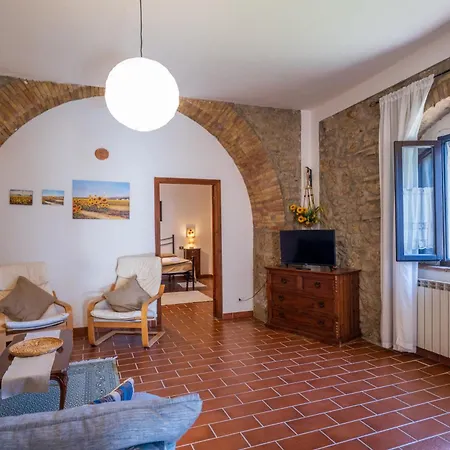 Agriturismo Il Palagetto Pomarance Buitenkant foto